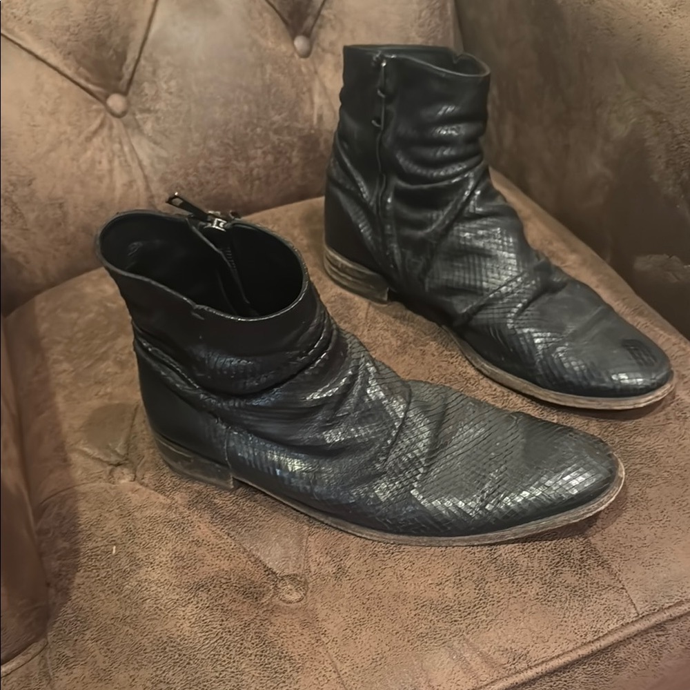 John Varvatos Morrison sharpei boots size 12